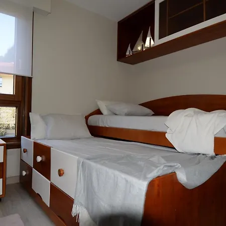 A Coruna - Playa Santa Cristina, Perillo-oleiros Apartmán *